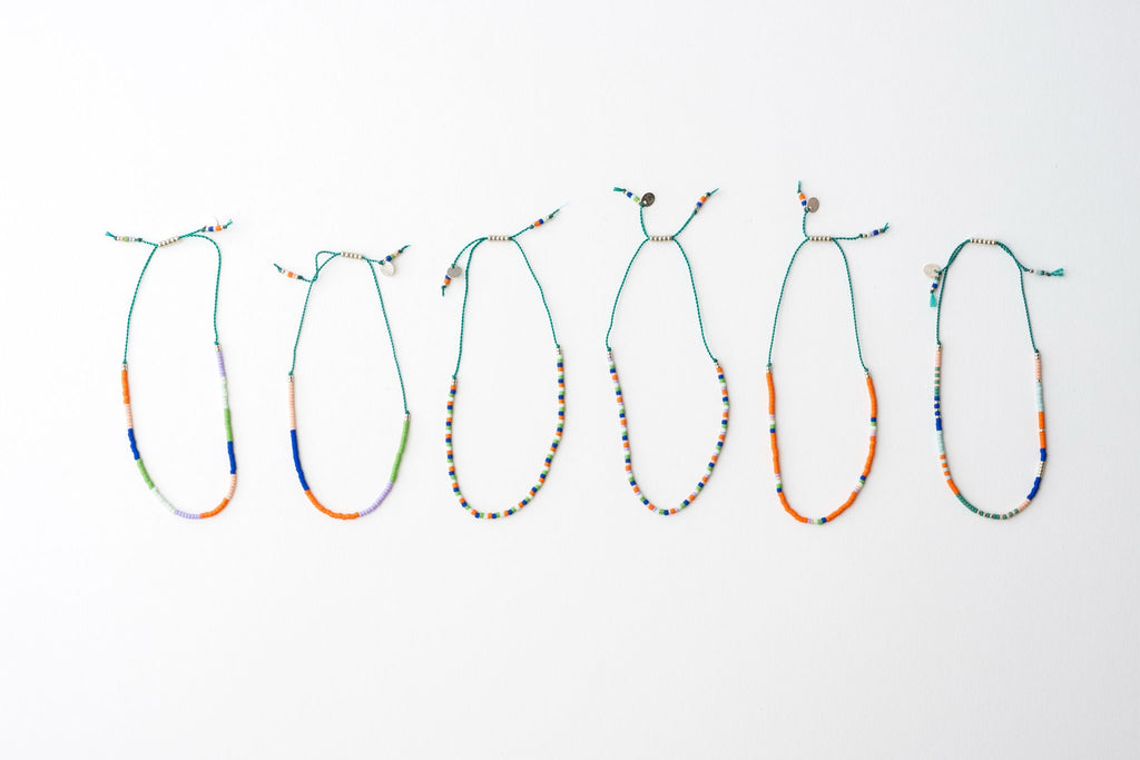 Kleurenset: Groen touwtje - 8 kralenkleurtjes (6 wensbandjes)