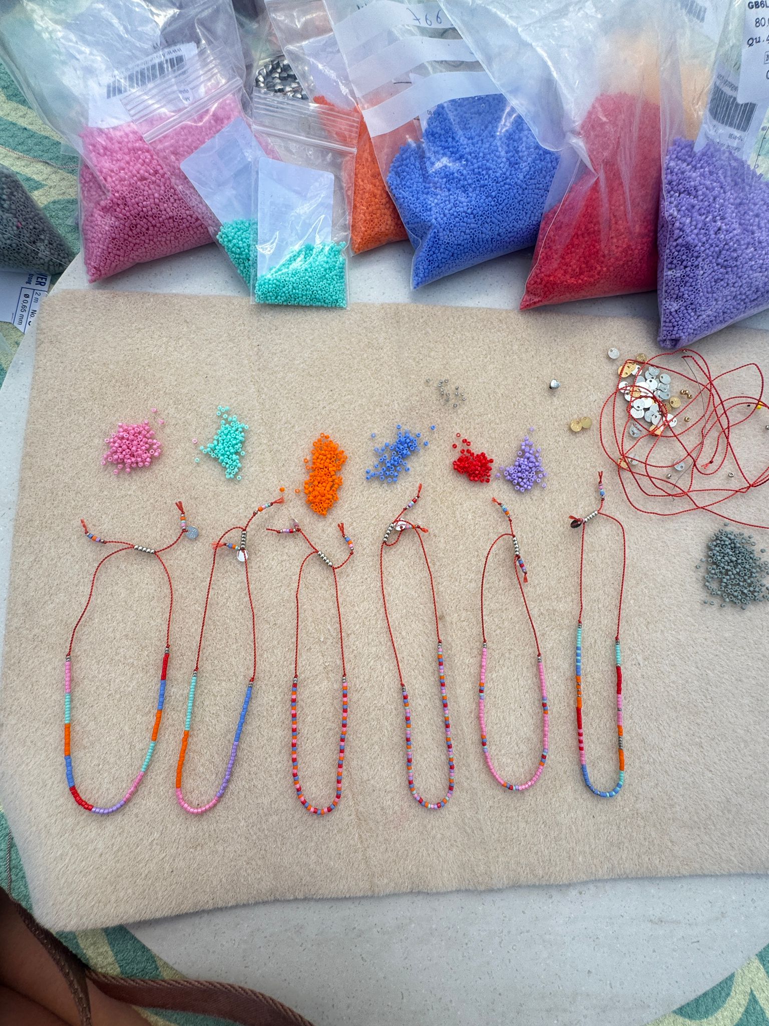 Startpakket Single - 8 kralenkleurtjes (6 wensbandjes)